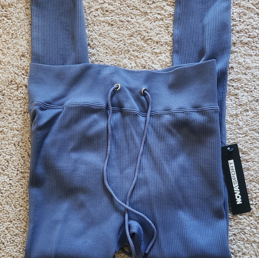 Nova Sport Leggings Size Medium